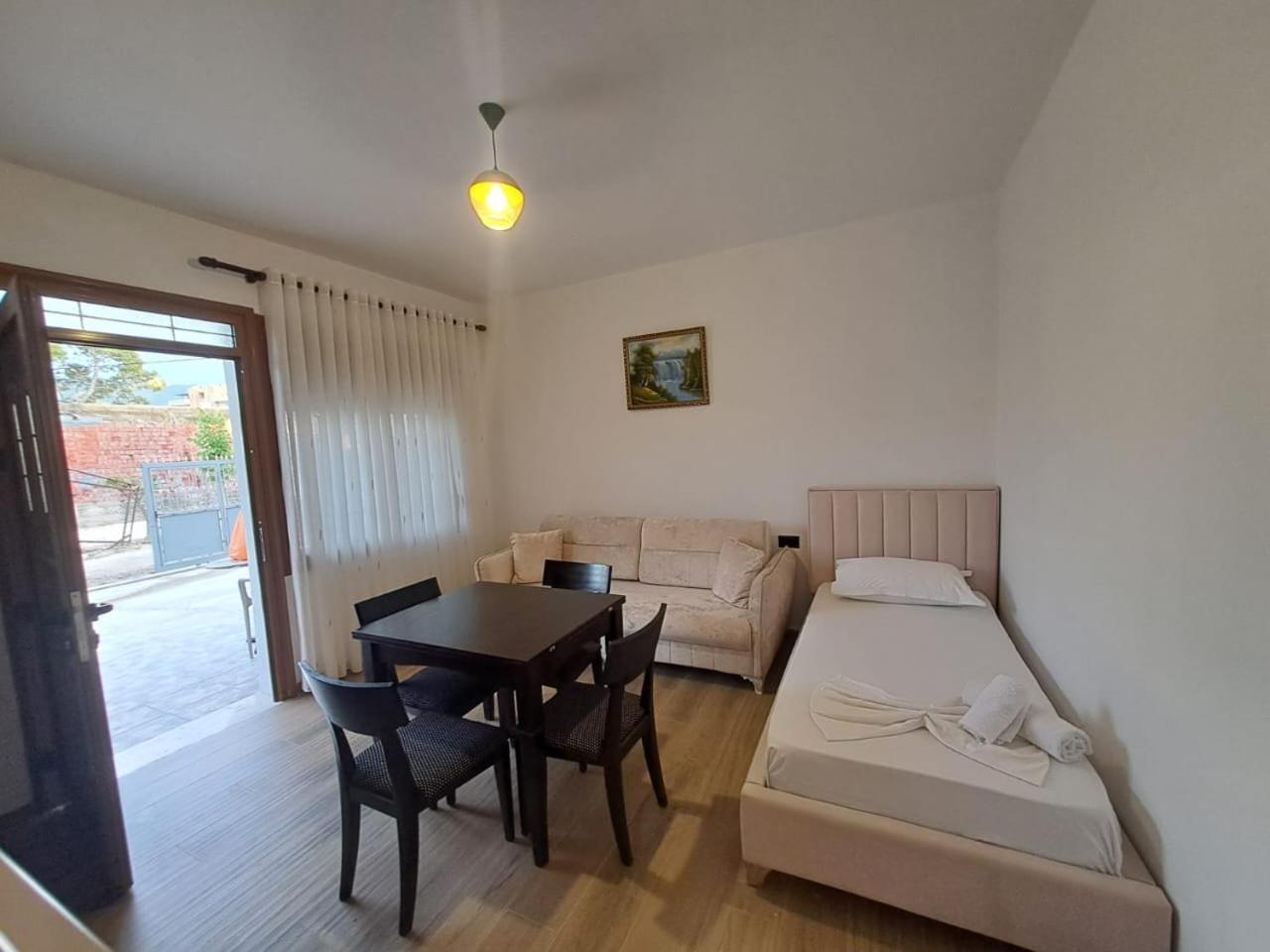 Martin Ferraj Apartament's *