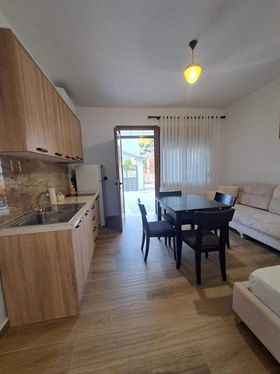 Martin Ferraj Apartament's Vlorë